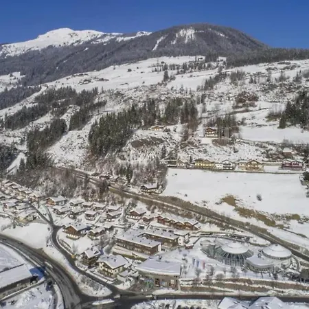 Schoneben Alpine Holiday Home *